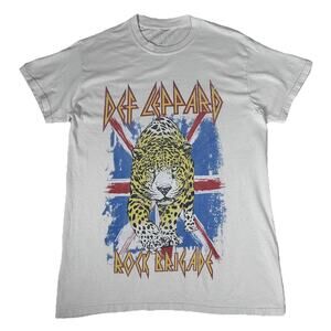 The Vinyl Icons Def Leppard Rock Brigade leopard image t-shirt Sz XS